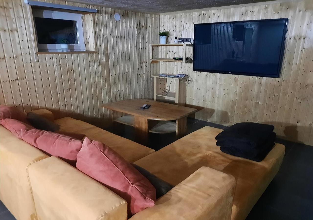 Apartment Exklusive Naturoase Direkt Am Ars Natura Wanderweg Mit Panoramablick Auf Melsungen